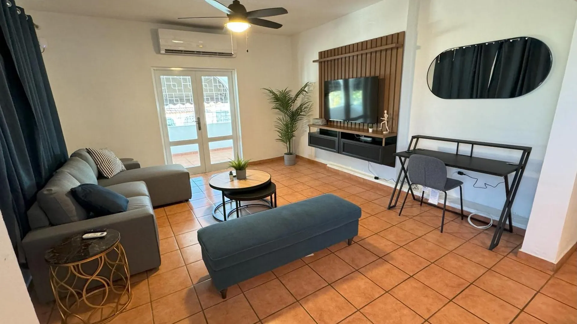 2058 Mcleary Avenue Apt 2 Apartment San Juan